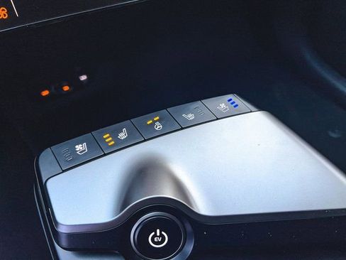 New 2025 Kia EV6 Wind image 19