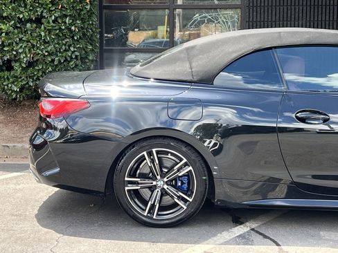 Used 2023 BMW M440i Convertible w/ Premium Package image 18
