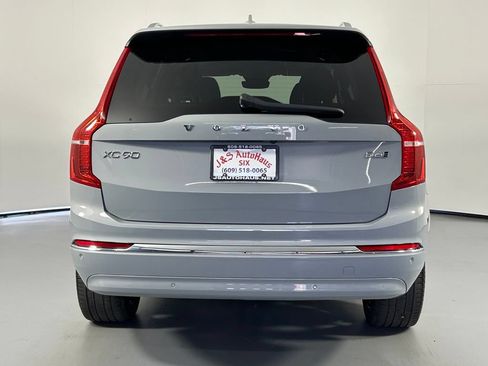 Used 2024 Volvo XC90 B6 Ultimate w/ Lounge Package AWD/4WD image 7