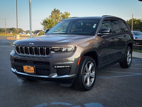 Used 2021 Jeep Grand Cherokee L Limited w/ Trailer Tow Group (B) AWD/4WD image 21
