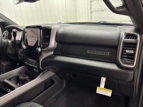 New 2026 RAM 2500 Big Horn AWD/4WD image 39