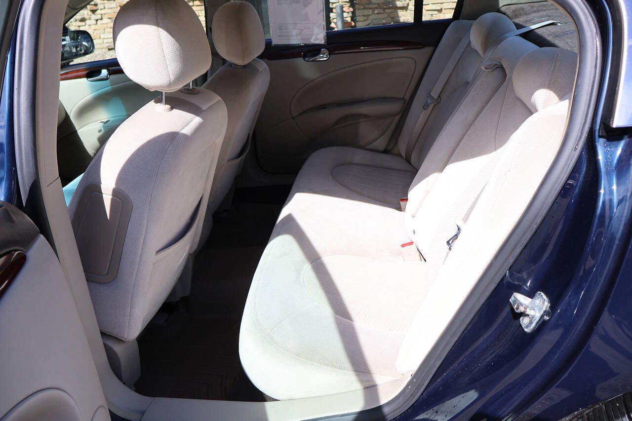 Used 2007 Buick Lucerne CX FWD image 21