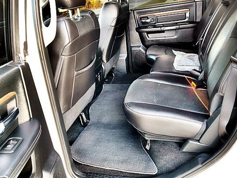 Used 2016 RAM 1500 Laramie w/ Convenience Group image 16