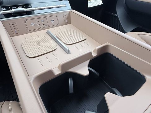 New 2026 Hyundai Santa Fe Calligraphy image 17