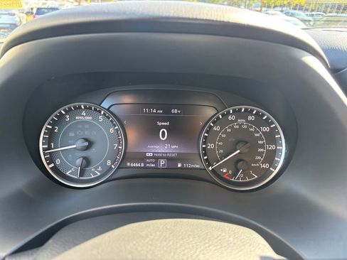 Used 2021 Nissan Armada SV image 21