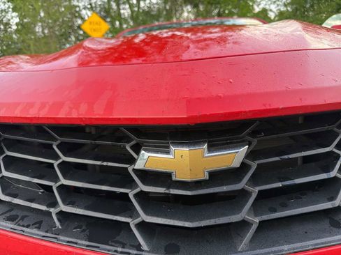 Used 2022 Chevrolet Camaro LT w/ Technology Package RWD image 22