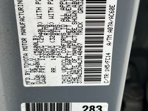 Used 2020 Toyota Tacoma SR5 w/ Blackout Package image 29