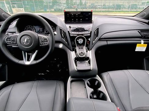 New 2026 Acura RDX SH-AWD image 5