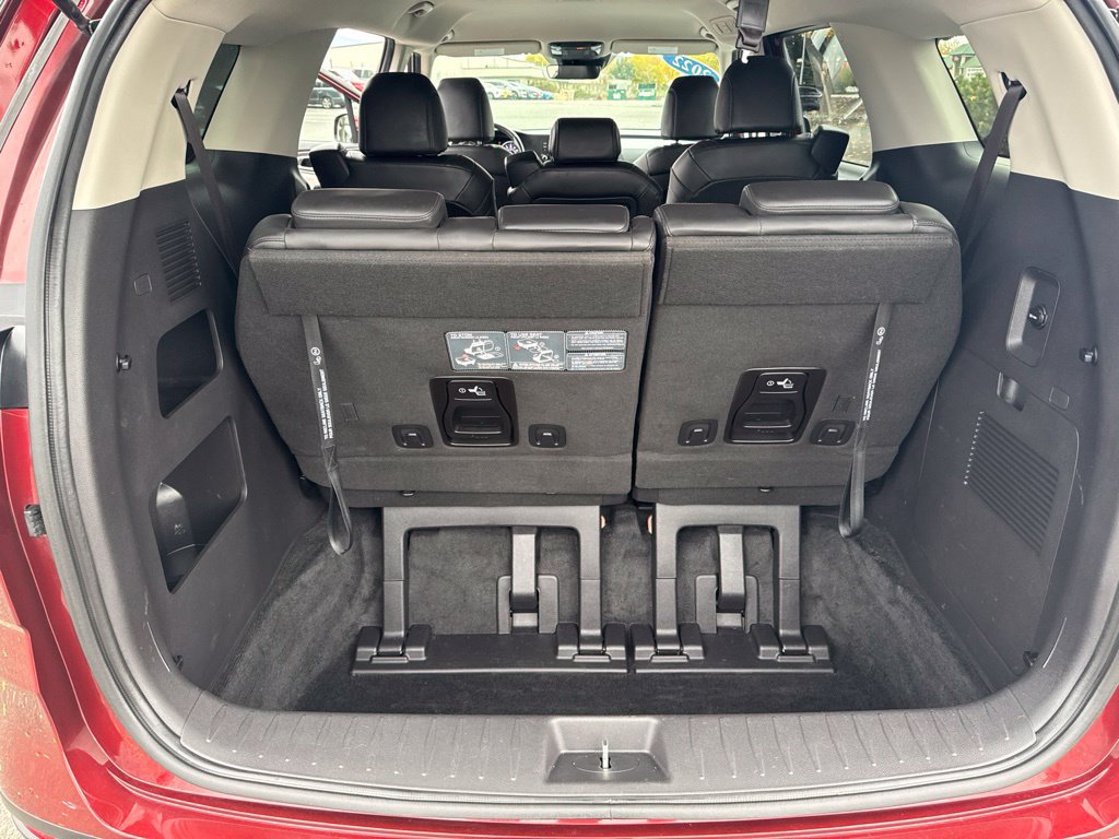 Certified 2022 Kia Carnival LX FWD image 19