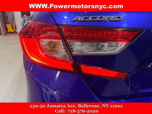 Used 2019 Honda Accord Sport image 13