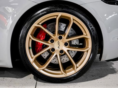 Used 2021 Porsche 718 Cayman GT4 image 44