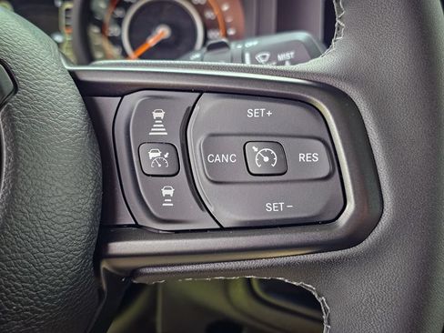 Used 2026 Jeep Wrangler Unlimited Sport AWD/4WD image 18