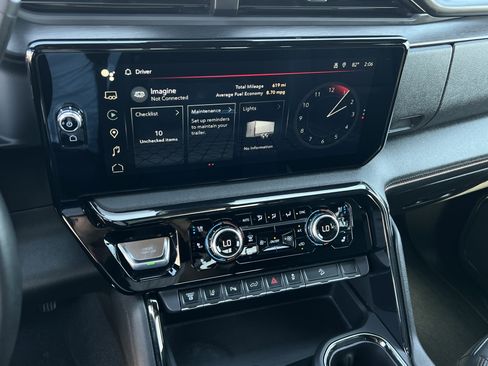 Used 2024 GMC Sierra 2500 AT4 w/ AT4 Premium Plus Package image 24