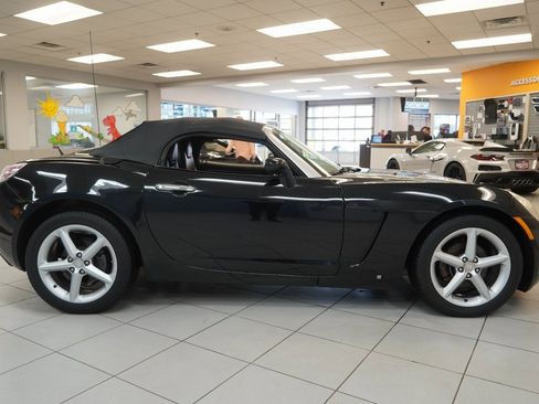Used 2008 Saturn Sky w/ Premium Trim Package image 12