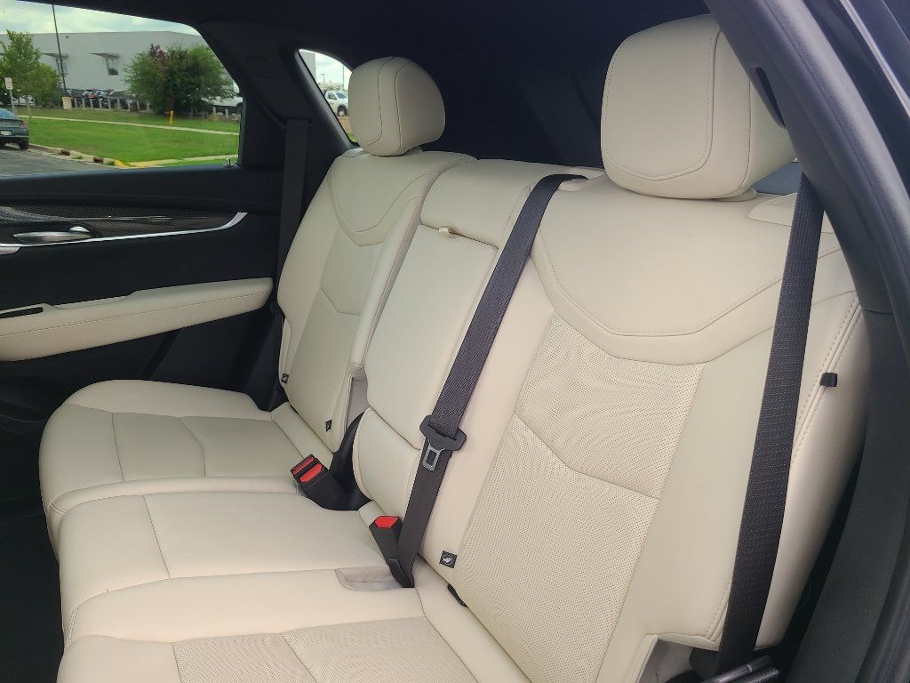 Used 2023 Cadillac XT5 Sportv w/ Technology Package AWD/4WD image 37