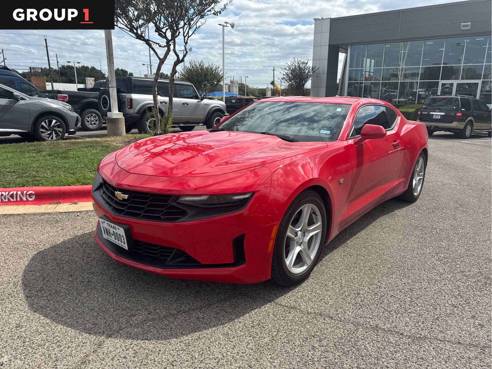 Used 2023 Chevrolet Camaro LT RWD image 1