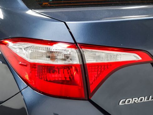 Used 2016 Toyota Corolla LE w/ Body Protection Package #1 FWD image 9