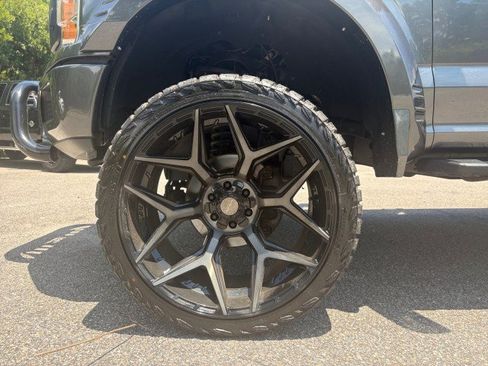 Used 2018 Ford F150 XL w/ Equipment Group 101A Mid AWD/4WD image 16
