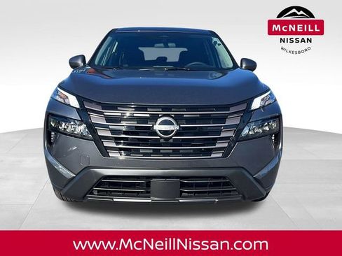 New 2026 Nissan Rogue SV w/ Cold Weather Package image 2