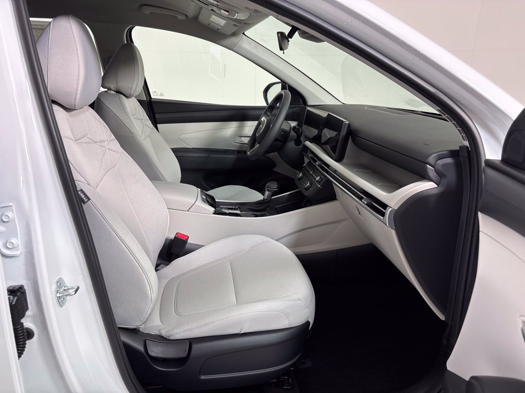 New 2026 Hyundai Tucson SE FWD image 12