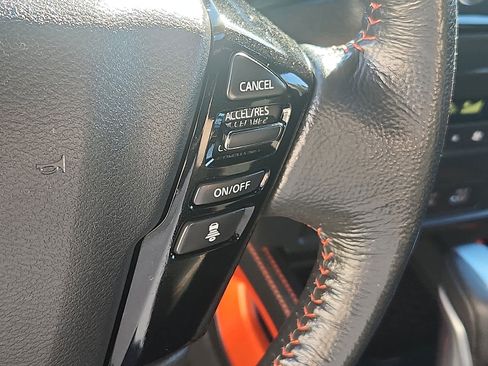 Used 2022 Nissan Frontier PRO-4X w/ Technology Package image 24