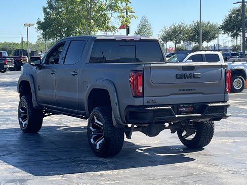 Used 2020 GMC Sierra 1500 AT4 w/ AT4 Premium Package AWD/4WD image 9