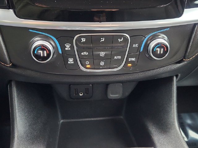 Used 2020 Chevrolet Traverse LS FWD image 40