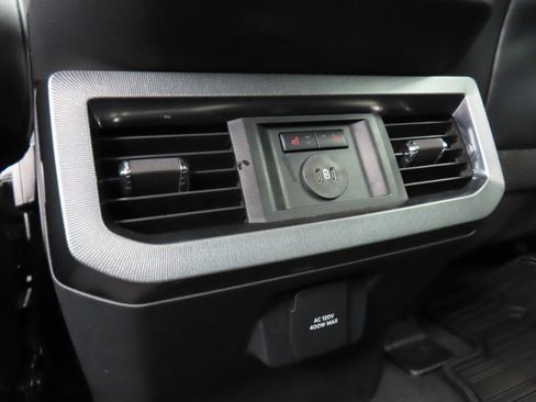 Used 2025 Ford F250 Platinum image 14