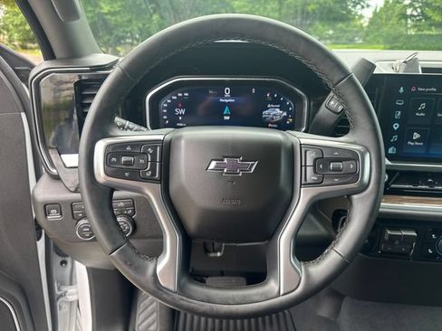 Used 2026 Chevrolet Silverado 1500 RST AWD/4WD image 21