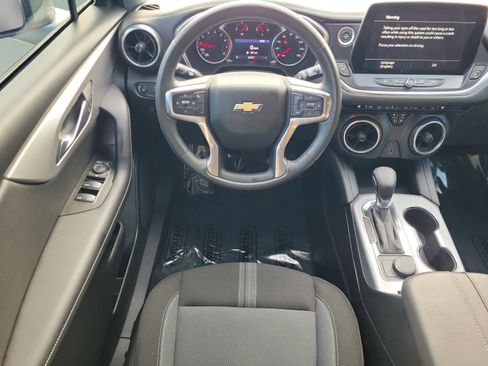 Used 2023 Chevrolet Blazer LT image 11