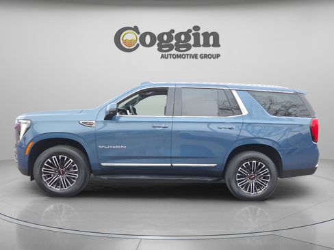 Used 2025 GMC Yukon Elevation image 3