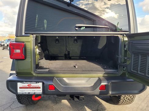 Used 2024 Jeep Wrangler Unlimited Rubicon image 26
