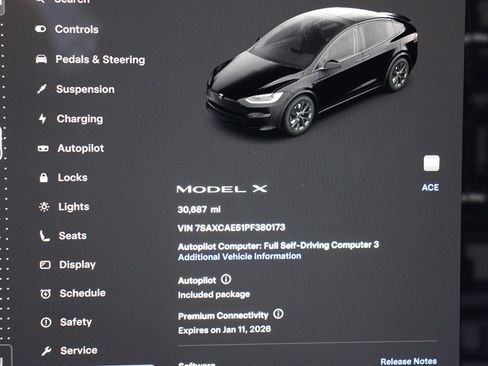 Used 2023 Tesla Model X image 20