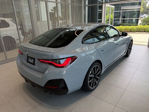 New 2026 BMW 430i xDrive w/ M Sport Package AWD/4WD image 6