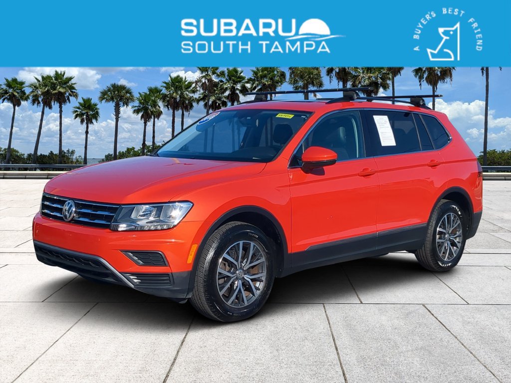 Used 2018 Volkswagen Tiguan SE w/ Panoramic Sunroof Package FWD image 1