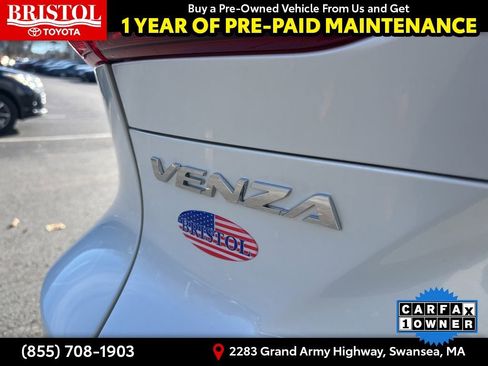 Used 2021 Toyota Venza Limited image 14