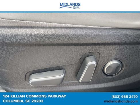 Used 2025 Hyundai Palisade SEL FWD image 16