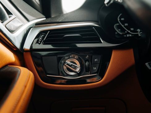 Used 2023 BMW 530i xDrive w/ Executive Package image 29