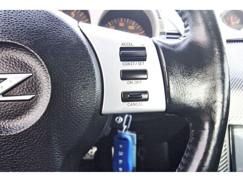 Used 2005 Nissan 350Z Grand Touring image 15