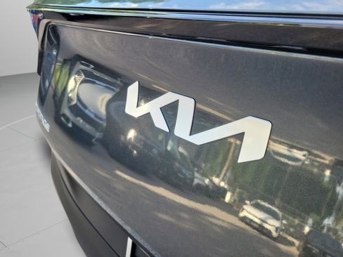 Certified 2023 Kia Sportage EX AWD/4WD image 31