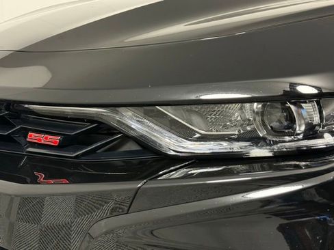 Used 2022 Chevrolet Camaro SS RWD image 10