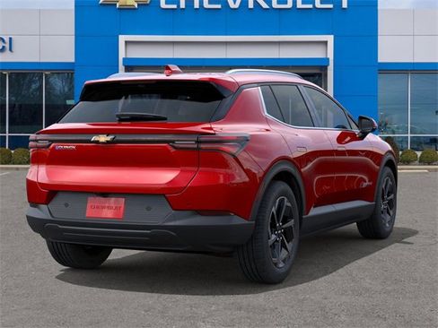 New 2026 Chevrolet Equinox EV LT image 4