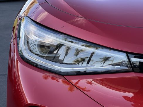 Used 2025 Volkswagen ID.4 Pro S image 6