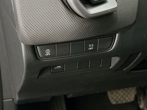 Used 2024 MAZDA CX-50 AWD 2.5 S w/ Preferred Package image 17