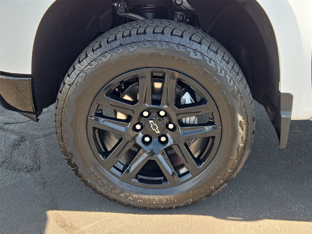Certified 2025 Chevrolet Silverado 1500 LT Trail Boss w/ Convenience Package II AWD/4WD image 25