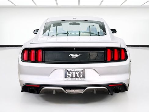 Used 2017 Ford Mustang Premium RWD image 5