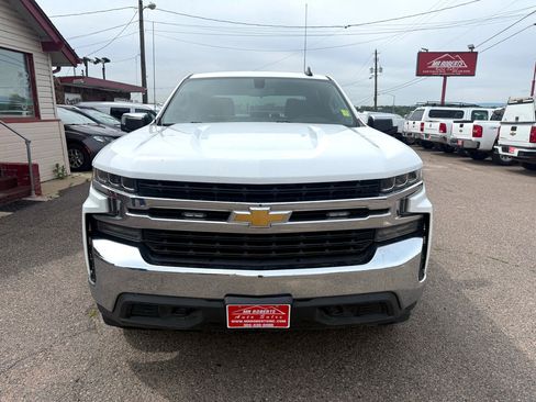 Used 2019 Chevrolet Silverado 1500 LT image 3