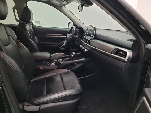 Used 2021 Kia Telluride LX FWD image 21