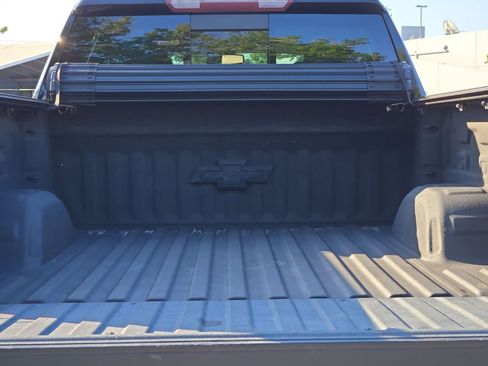 Used 2019 Chevrolet Silverado 1500 LTZ w/ LTZ Convenience Package AWD/4WD image 26