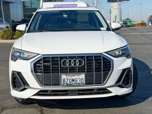 Used 2022 Audi Q3 2.0T Premium w/ Convenience Package image 4